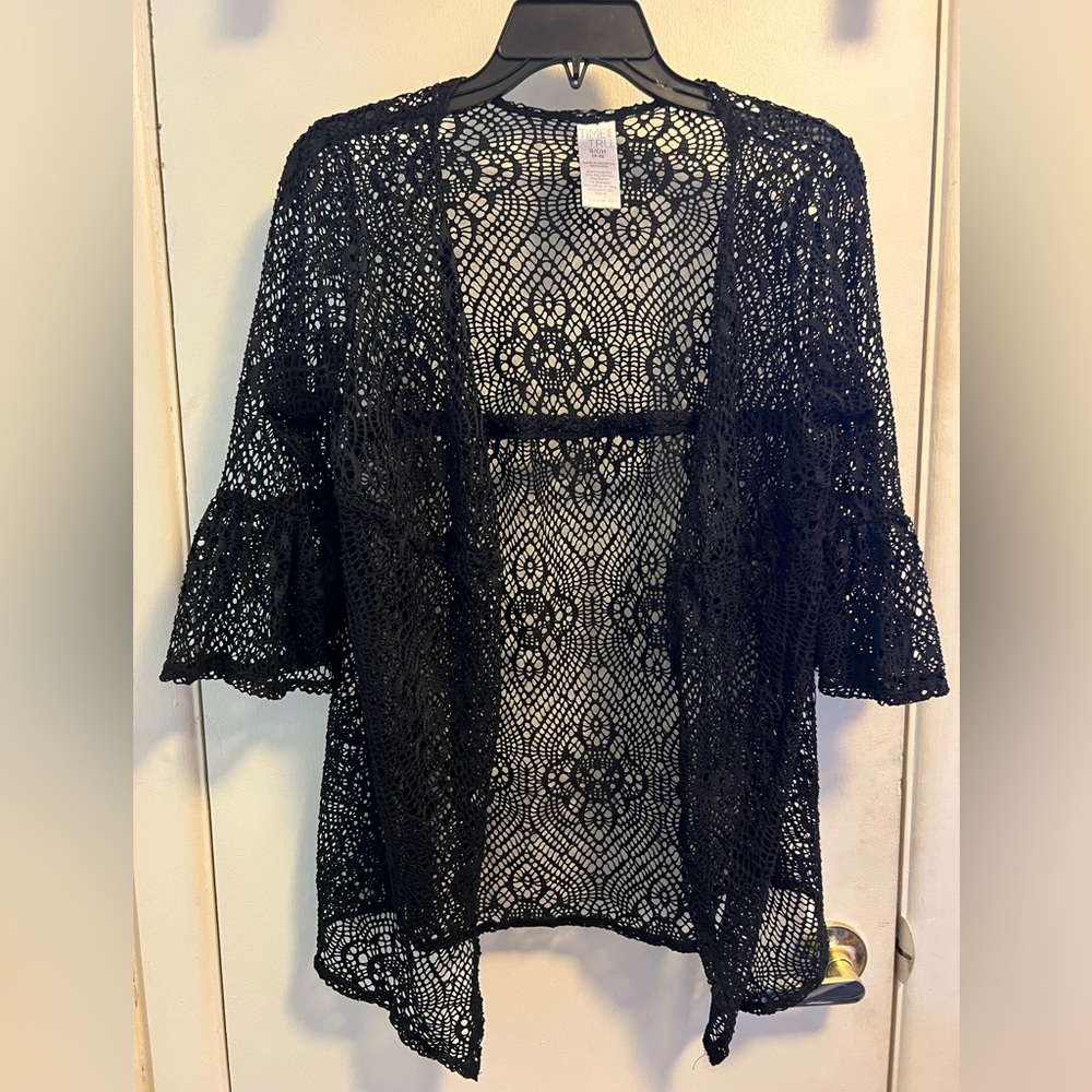 Size S Time and Tru black (swimsuit) cover up